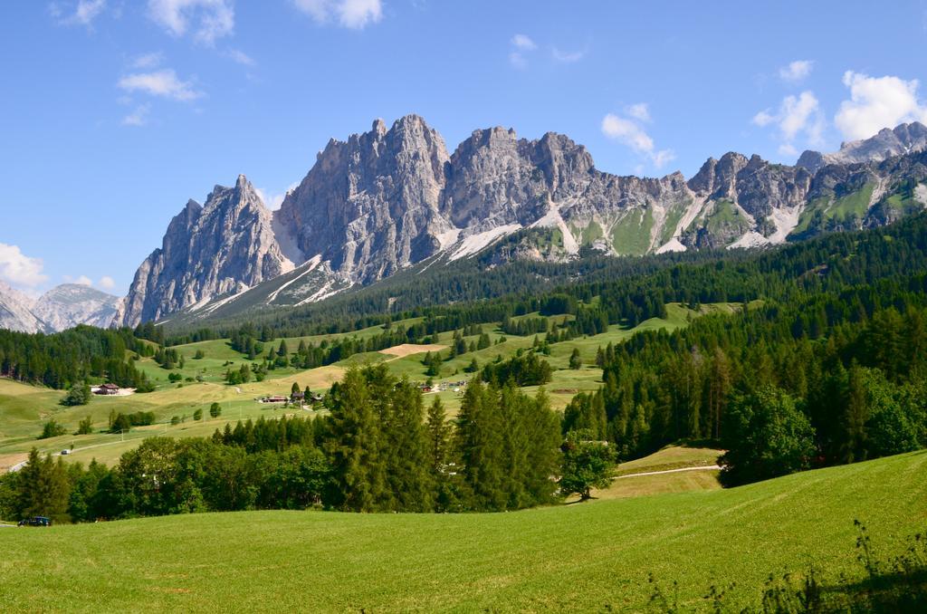 Casa Marmorata Lejlighed Cortina dʼAmpezzo Eksteriør billede